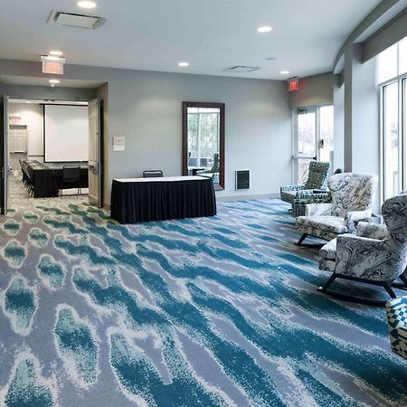 Hilton Garden Inn Detroit/נובי מראה חיצוני תמונה