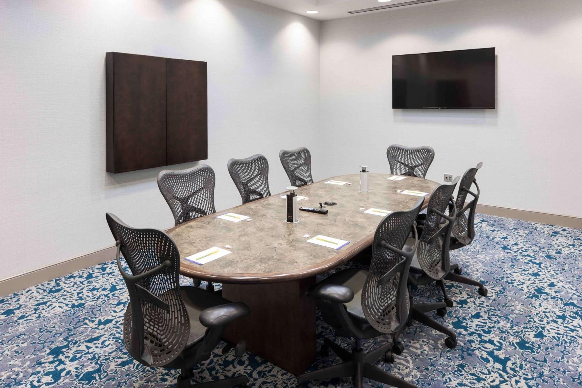 Hilton Garden Inn Detroit/נובי מראה חיצוני תמונה