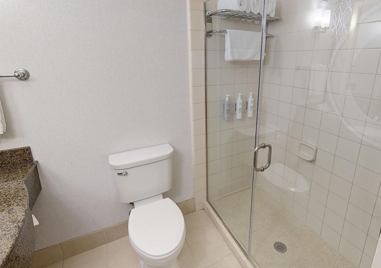 Hilton Garden Inn Detroit/נובי מראה חיצוני תמונה